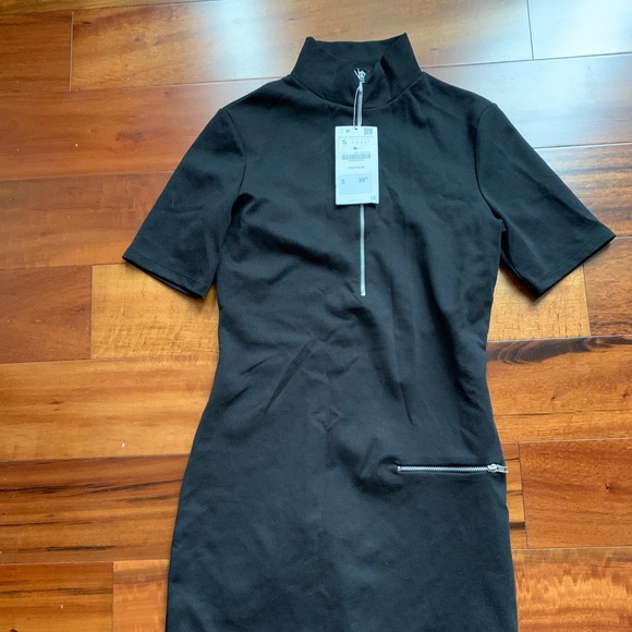 Zara little black dress - Picture 2 of 3